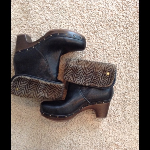 UGG Shoes - UGG Australia Lynnea II