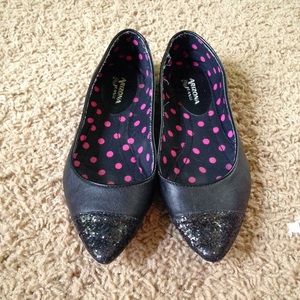 Black pointy flats with sparkles