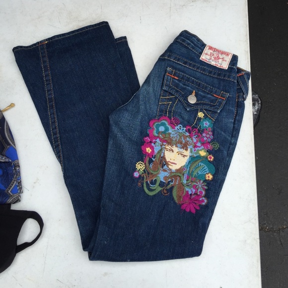 TRUE RELIGION JEANS