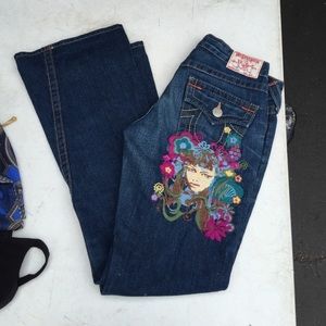 TRUE RELIGION JEANS