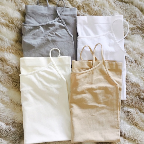 🎉 Gorgeous and comfy tank tops! - Picture 2 of 4