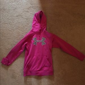 Pink under armour sweatshirt
