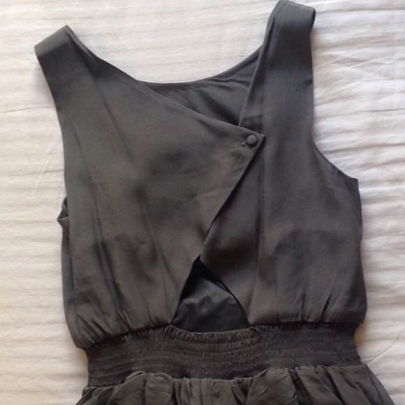 Dress - Picture 2 of 4