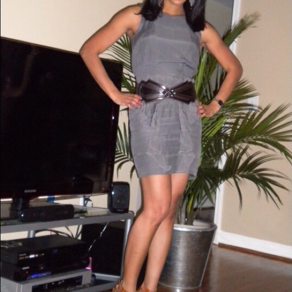 Dress - Picture 4 of 4