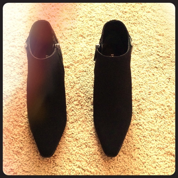 Donald J. Pliner Longa bootie