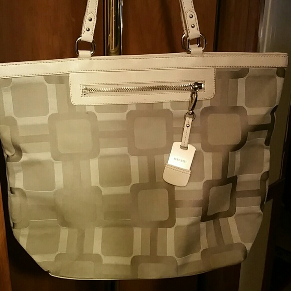 Nine West purse.