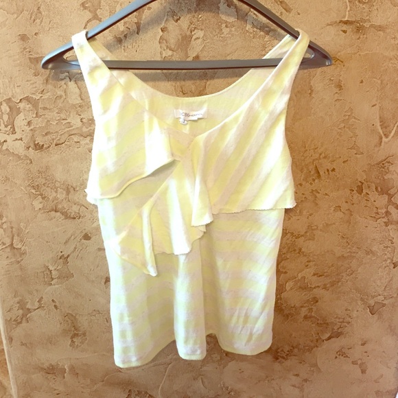 🆑BCBG Lime & Oatmeal Top👒