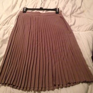 American Apparel Pleated Skirt