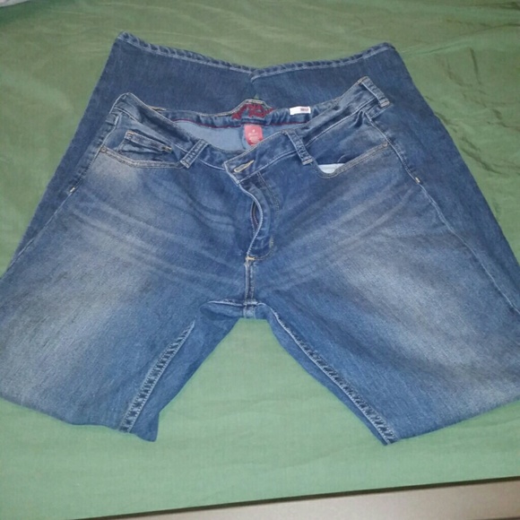 Jeans - Picture 2 of 2