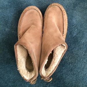 Tory Burch Moccasins