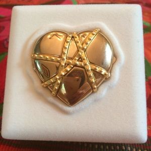 Estee Lauder compact bundle