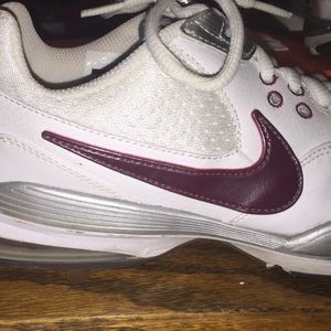 Nike tennis shoes