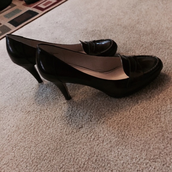 🌹👠 ANNE KLEIN dark brown pumps *NEGOTIABLE*