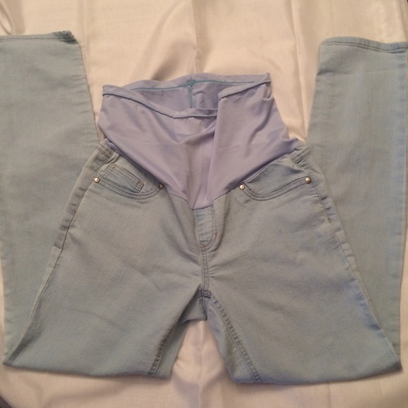 Maternity jeans