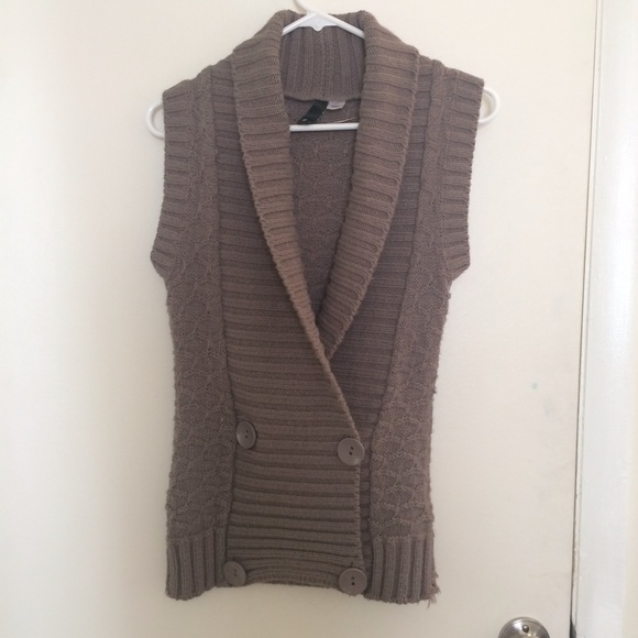 H&M sweater vest
