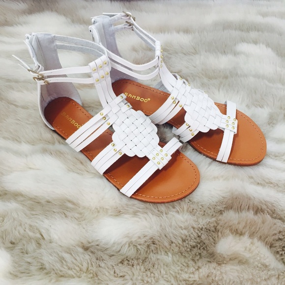 🎉HOST PICK 🎉Amazing white gladiator sandals!!! - Picture 2 of 2