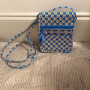 Rivera Blue Vera Bradley Cross Body Bag