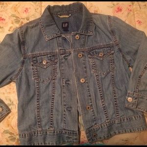 Gap 3/4 sleeve jean jacket
