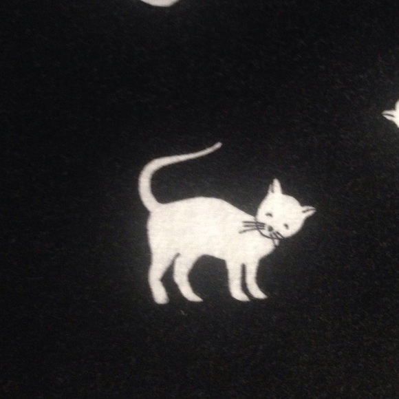 cat crop top - Picture 3 of 3