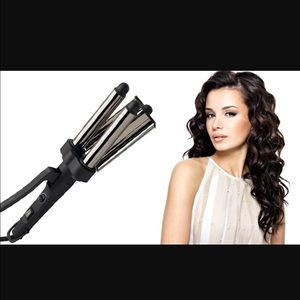 Cute hair waver . Makes your hair like the pic.
