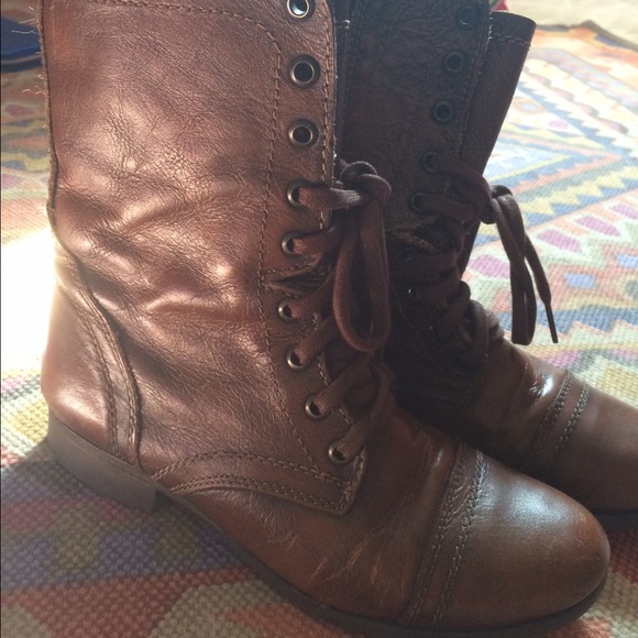 steve madden troopa boots (brown) - Picture 1 of 2