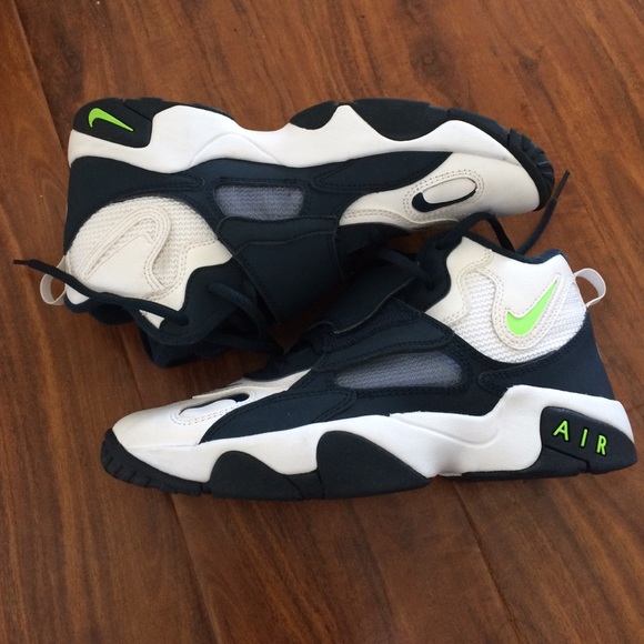 Nike Diamond turfs