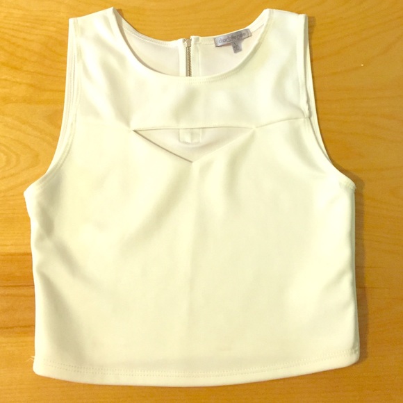 Crop top
