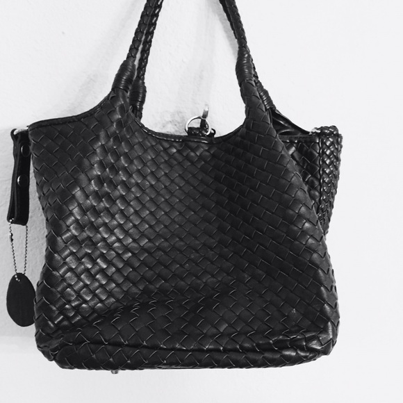 Bags - Black leather weaved handbag Bags - Black leather weaved handbag