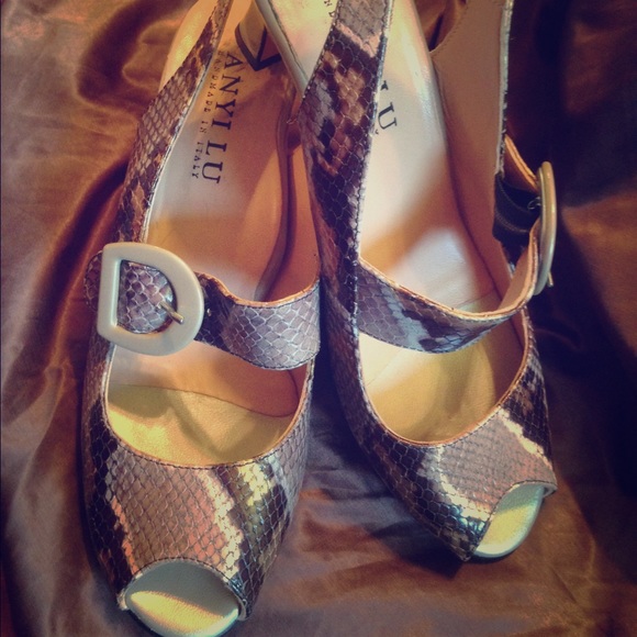 Italian sling back pumps