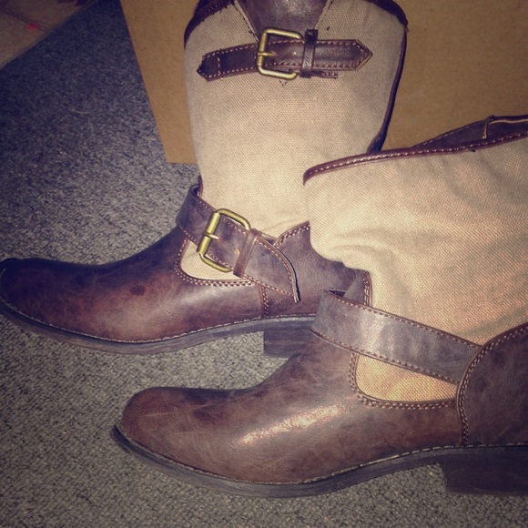 Forever 21 Boots - Brown boots