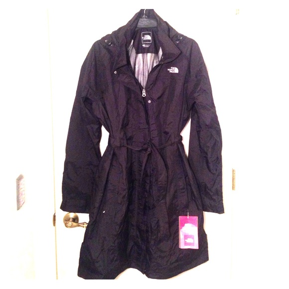 NWT North Face Dione rain jacket