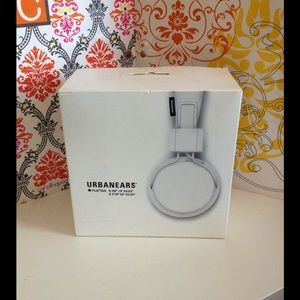 Sold! Urbanears headphone！send me an offer