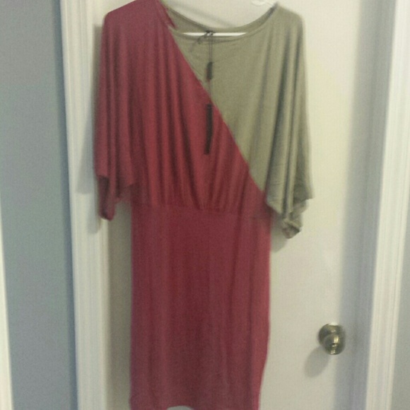 Magenta/gray dress