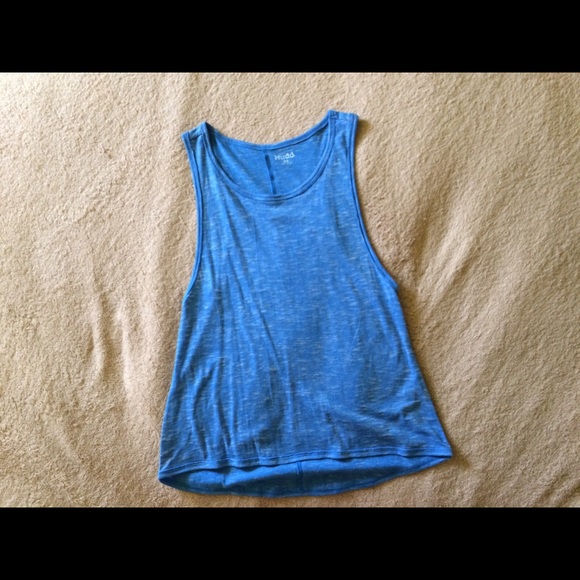 blue flowy tank top