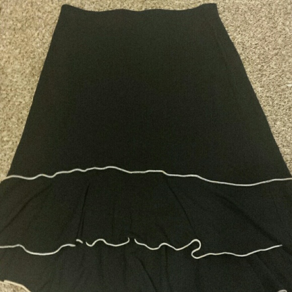 Black skirt