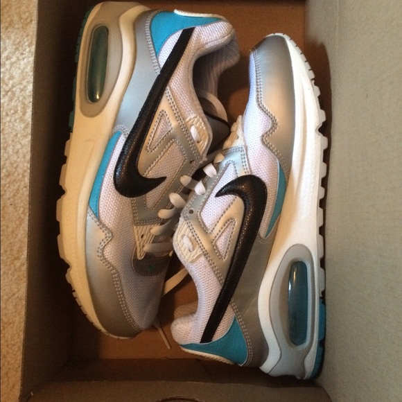 Nike Air Max Skyline (blue/white)