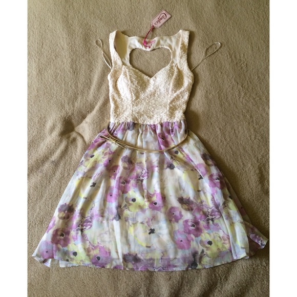 lace/floral dress
