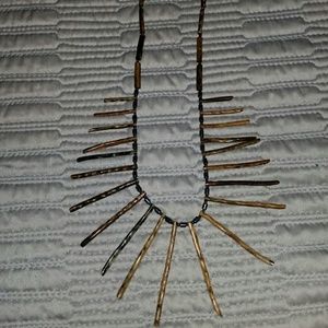 Ladies Wood/Hematite necklace