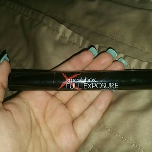 Smashbox full exposure mascara