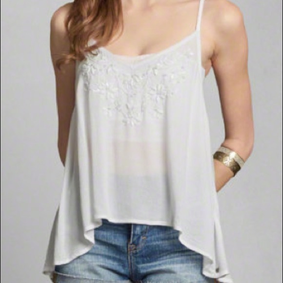 ✨SOLD ✨ Cami size L