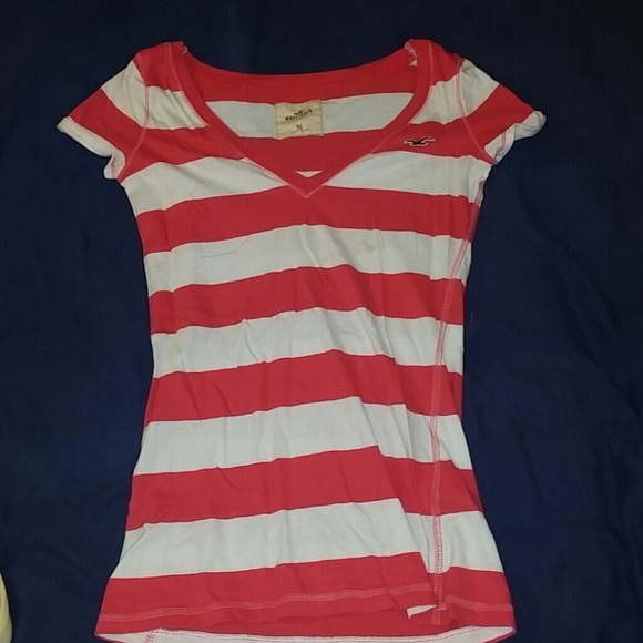 Hollister Shirt Bundle - Picture 4 of 4