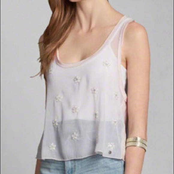 S✨SOLD ✨shine top