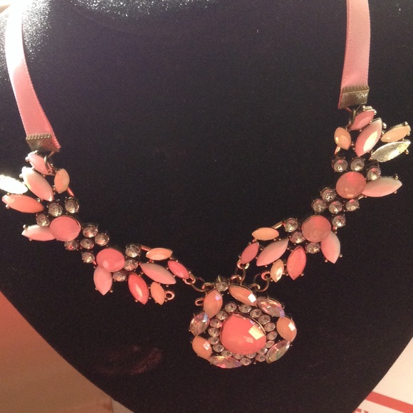 Necklace - Picture 2 of 4