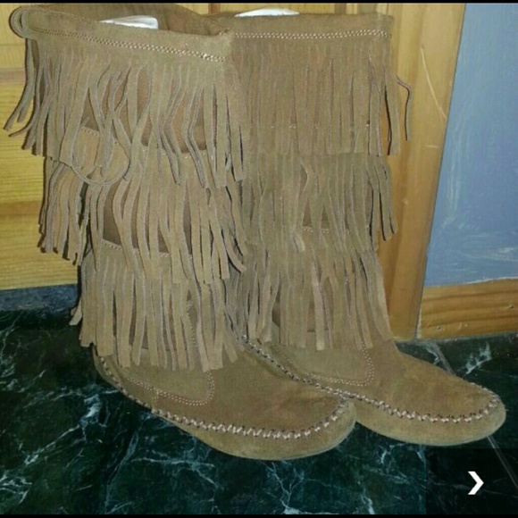 LC fringe boots