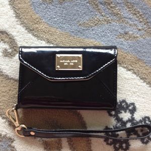Michael Kors iPhone 4/4s Wristlet