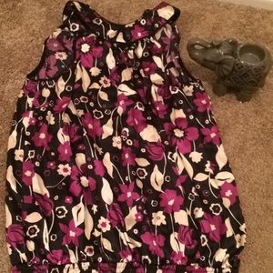 Rocking sleeveless top