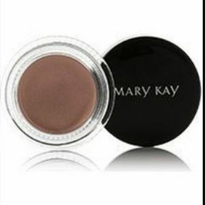 Mary Kay whipped eye color in tiki hut