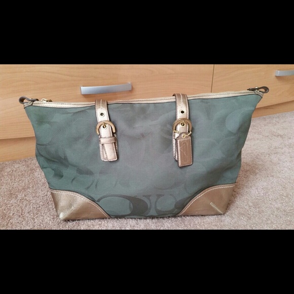 Authentic Coach Bag - Picture 2 of 4
