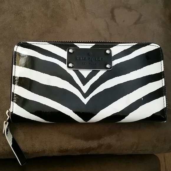 Kate spade wallet