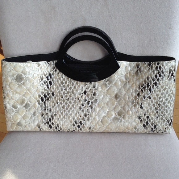 Super chic Faux Snakeskin Clutch bag
